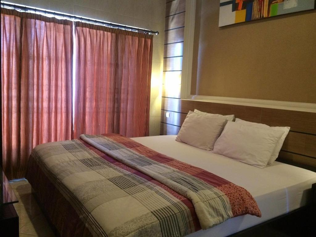 Denays House Hotel Jimbaran Kültér fotó