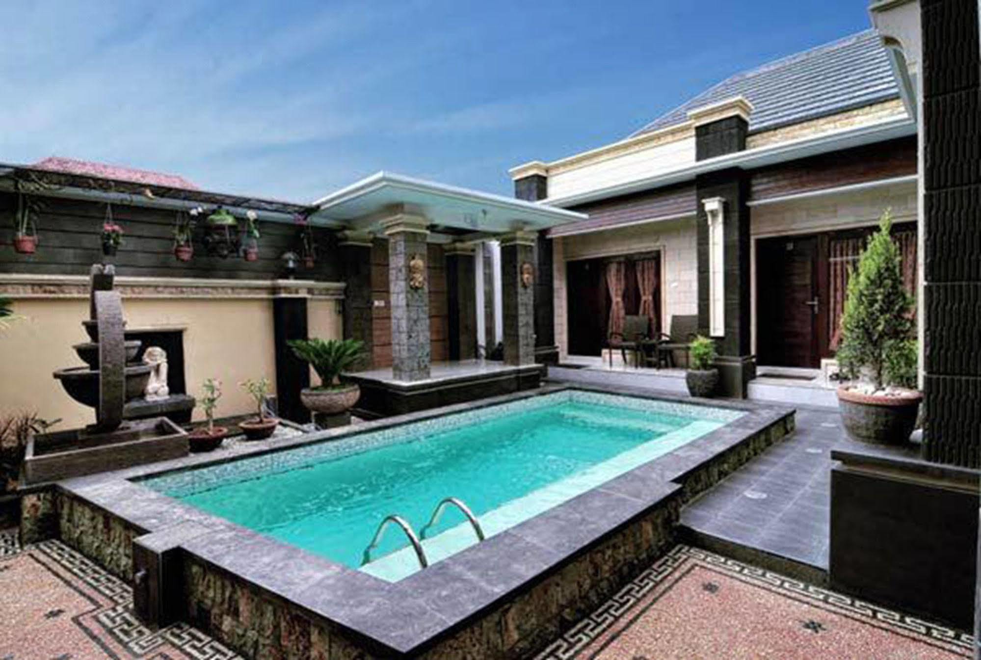 Denays House Hotel Jimbaran Kültér fotó