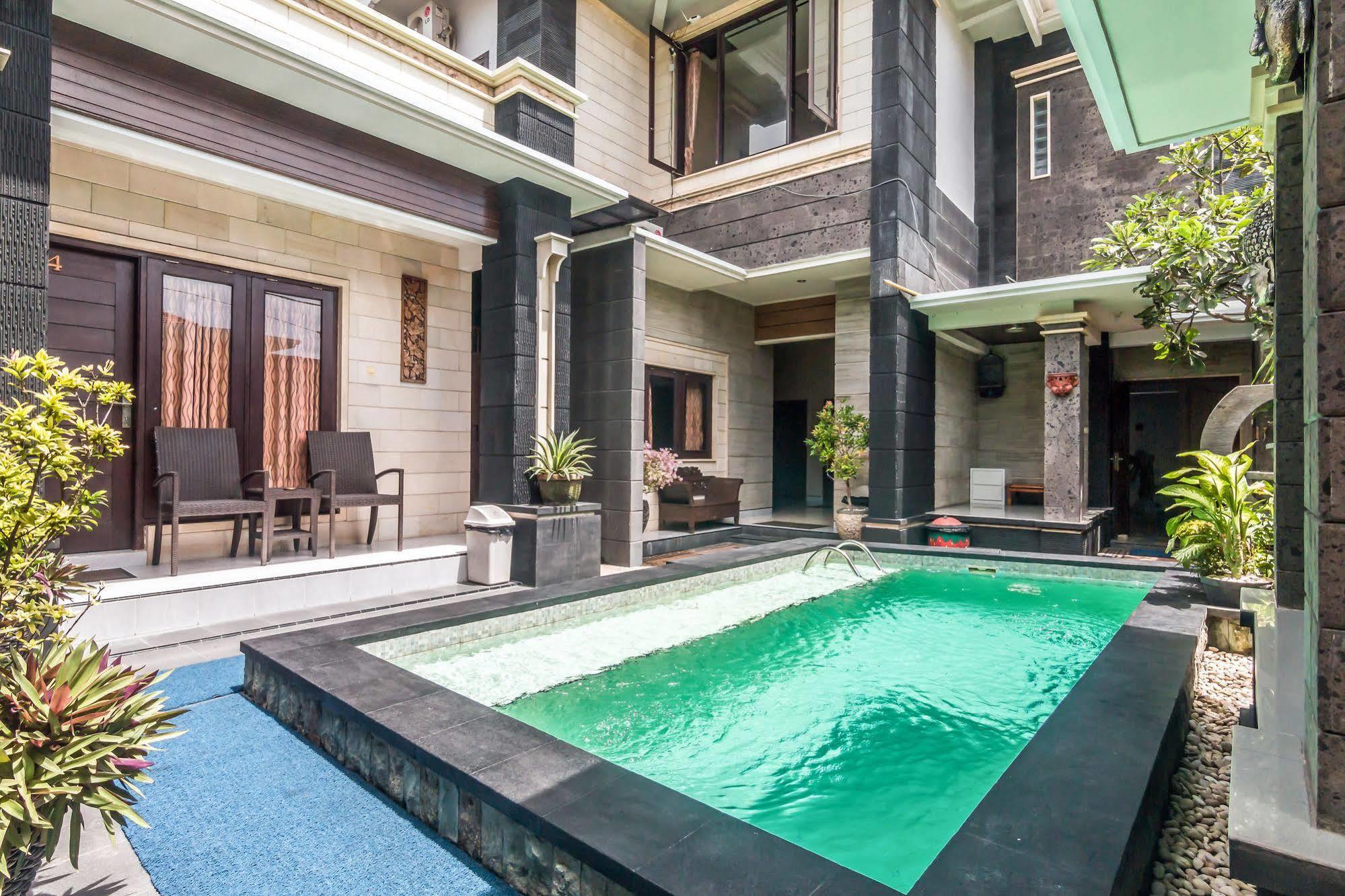 Denays House Hotel Jimbaran Kültér fotó