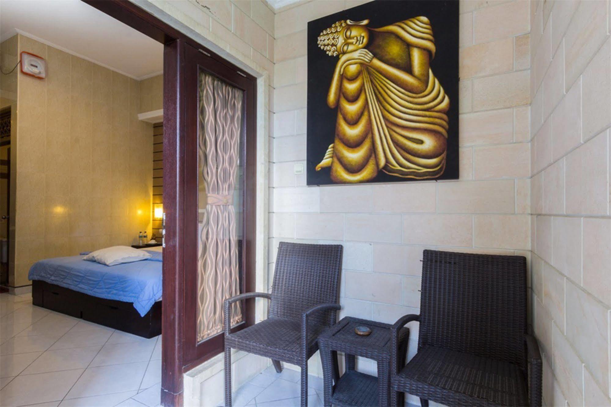 Denays House Hotel Jimbaran Kültér fotó